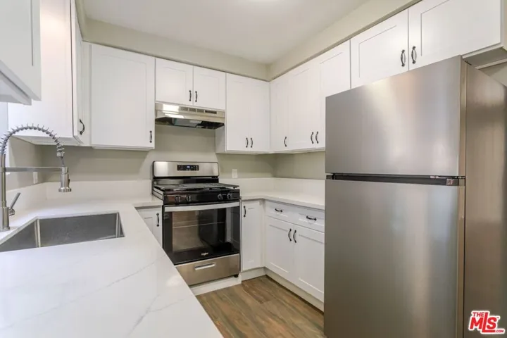 420 N Market Street 15, Inglewood, California 90302