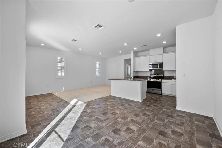 34495 Agave Drive 24111, Winchester, California 92596