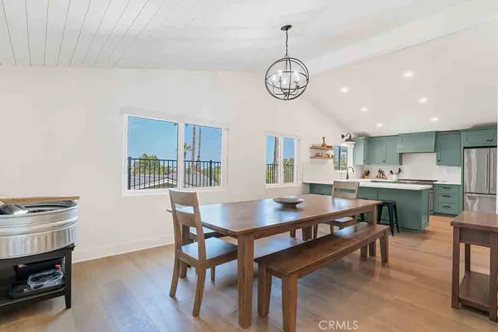 20509 Rhoda, Woodland Hills, California 91367