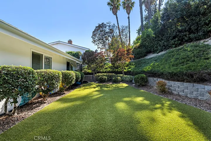 20509 Rhoda, Woodland Hills, California 91367