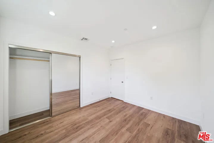 6336 Beck Avenue 2, North Hollywood, California 91606