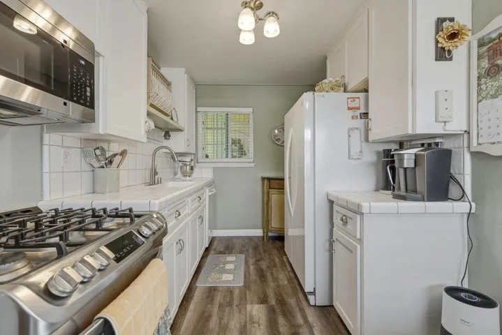 407 Pueblo Drive, Salinas, California 93906