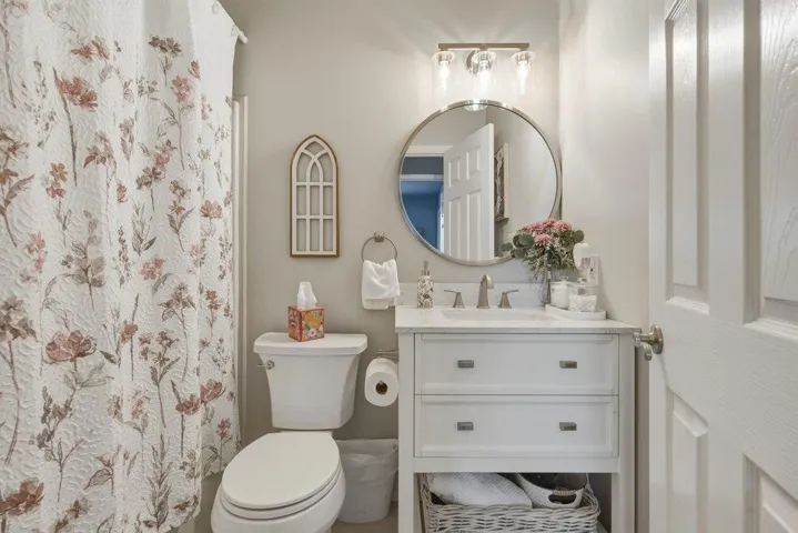 407 Pueblo Drive, Salinas, California 93906