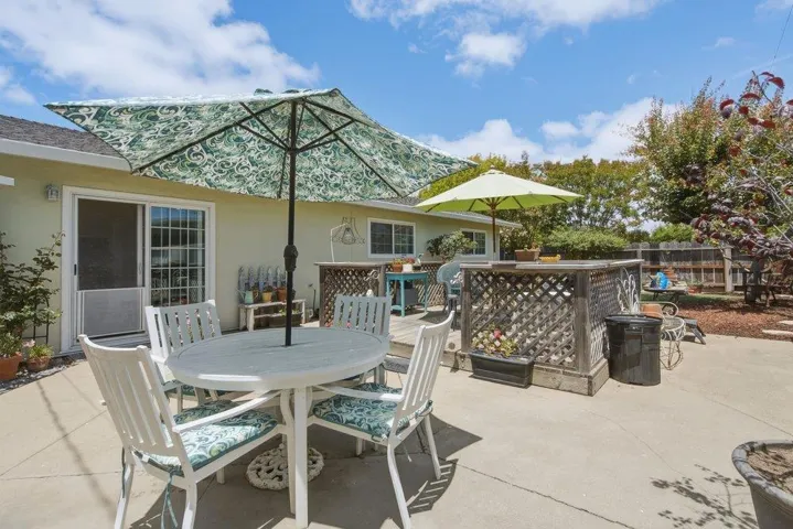 407 Pueblo Drive, Salinas, California 93906