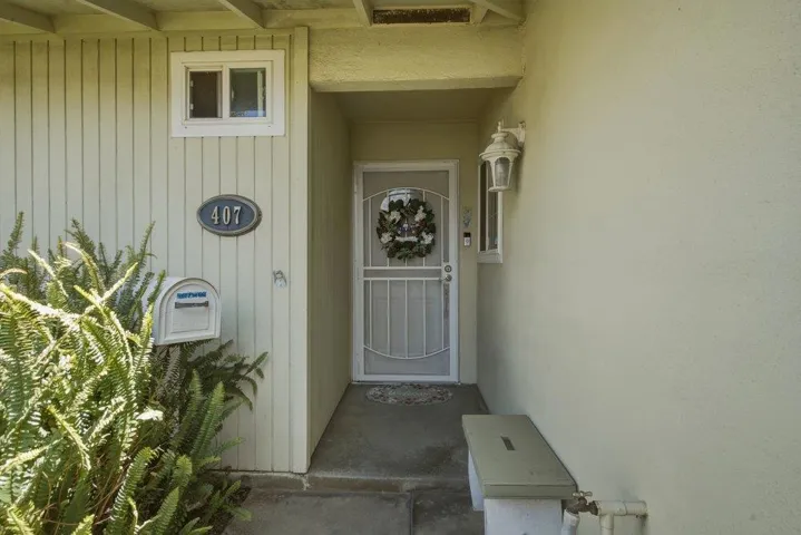 407 Pueblo Drive, Salinas, California 93906