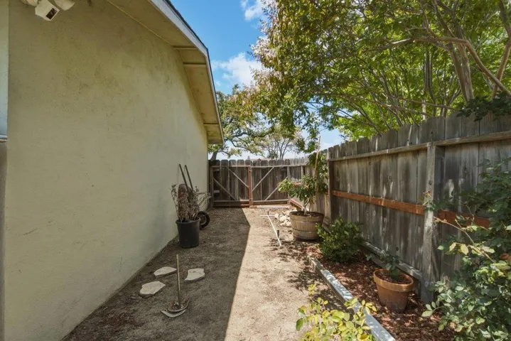 407 Pueblo Drive, Salinas, California 93906