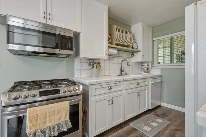 407 Pueblo Drive, Salinas, California 93906