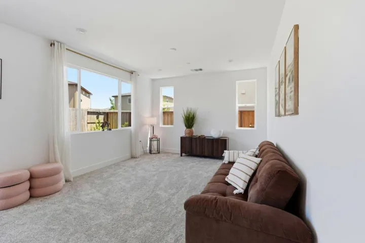 2116 Willa Grace Avenue, Manteca, California 95337