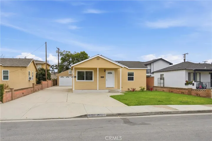 5572 Saint Ann Avenue, Cypress, California 90630