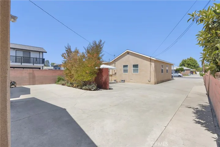 5572 Saint Ann Avenue, Cypress, California 90630