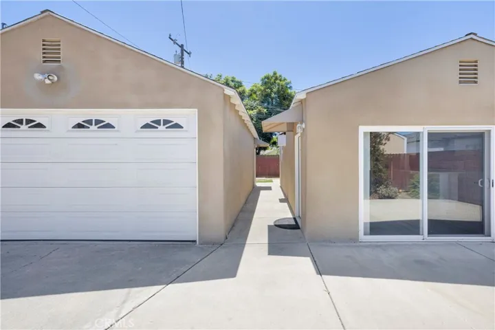 5572 Saint Ann Avenue, Cypress, California 90630