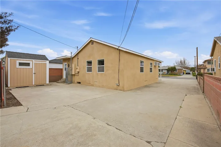 5572 Saint Ann Avenue, Cypress, California 90630