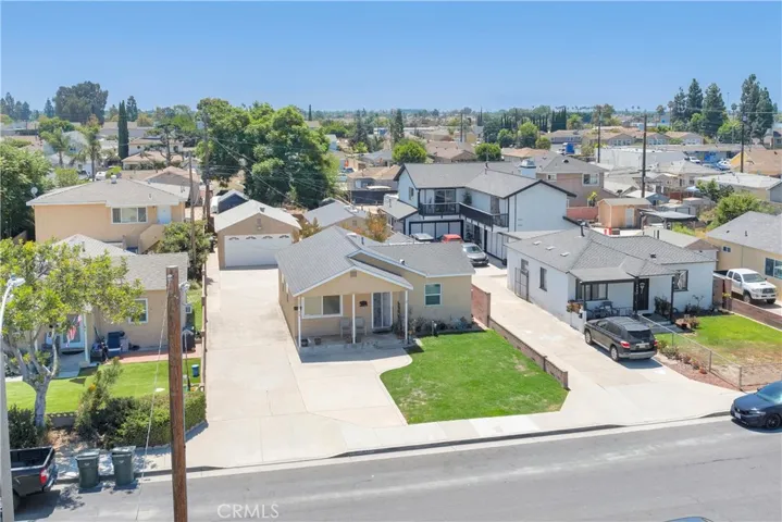 5572 Saint Ann Avenue, Cypress, California 90630
