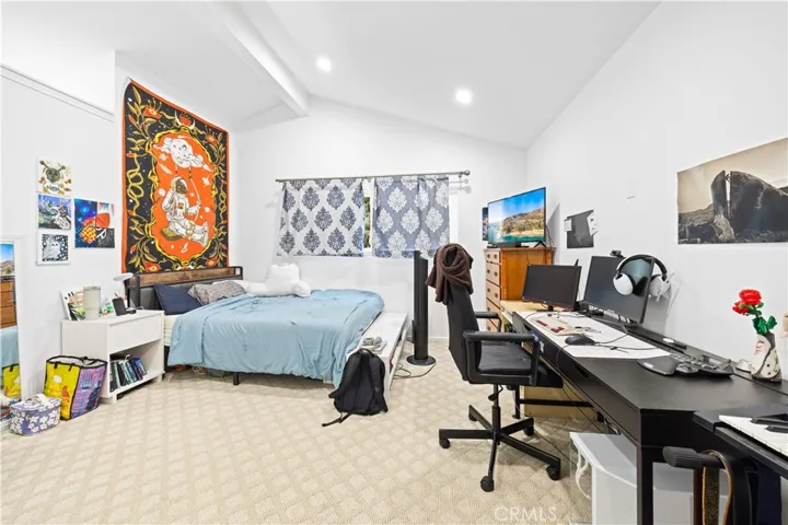 17612 Webster Avenue, Irvine, California 92614