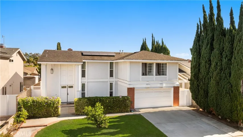 17612 Webster Avenue, Irvine, California 92614