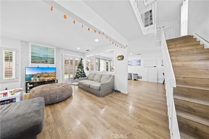 17612 Webster Avenue, Irvine, California 92614