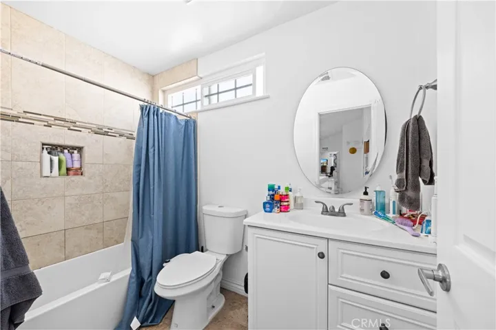 17612 Webster Avenue, Irvine, California 92614