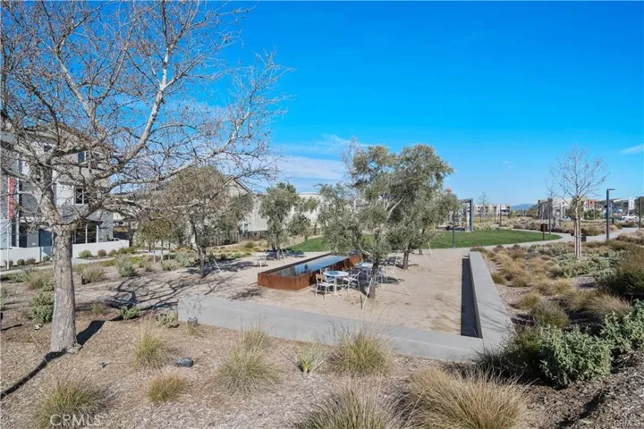 26799 Keystone Loop, Valencia, California 91381