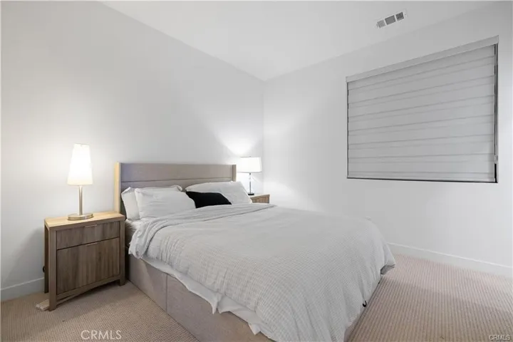 26799 Keystone Loop, Valencia, California 91381