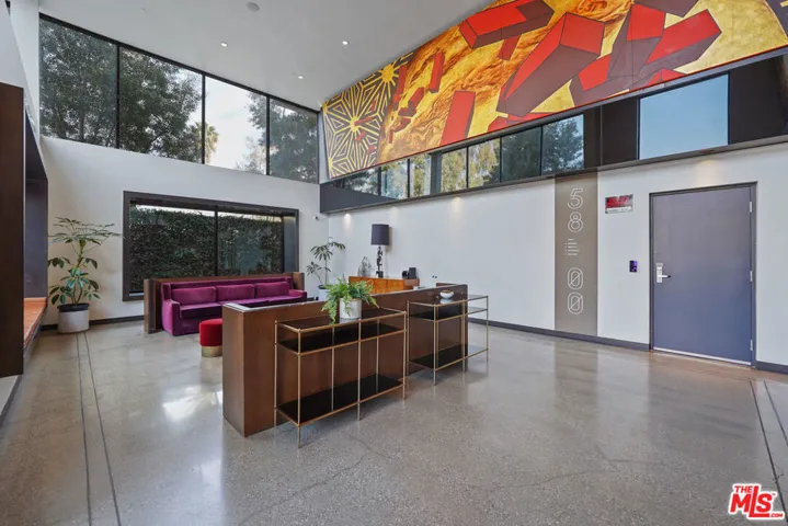 5800 Harold Way 413, Los Angeles, California 90028