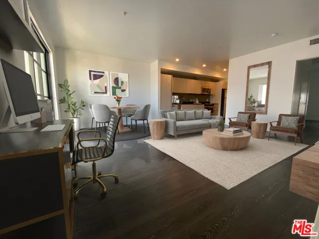 5800 Harold Way 413, Los Angeles, California 90028