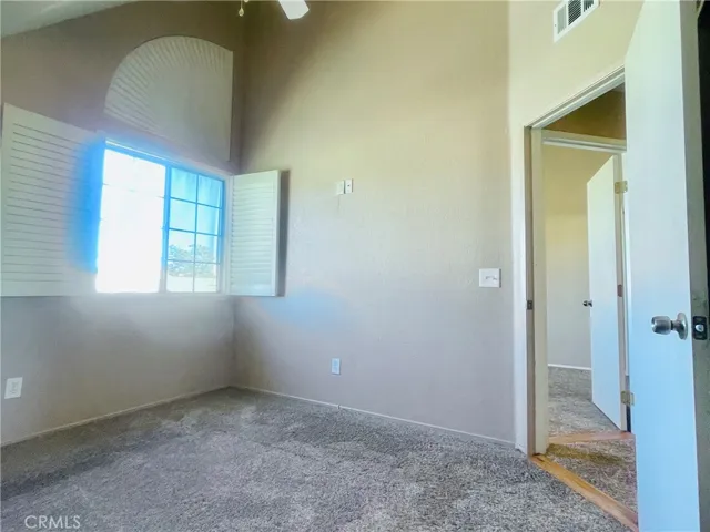 37763 52nd E, Palmdale, California 93552