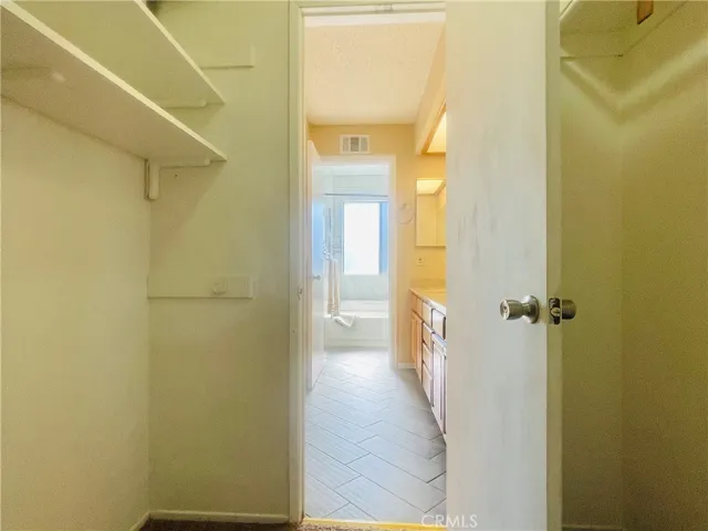 37763 52nd E, Palmdale, California 93552