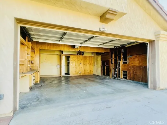37763 52nd E, Palmdale, California 93552