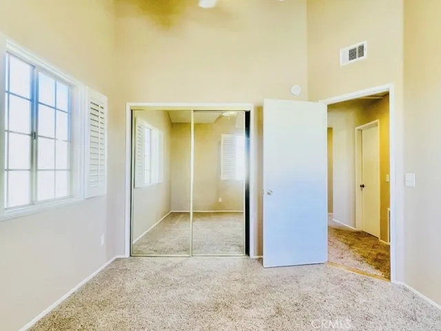 37763 52nd E, Palmdale, California 93552
