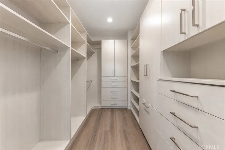 551 W Maple Ave, Orange, California 92868
