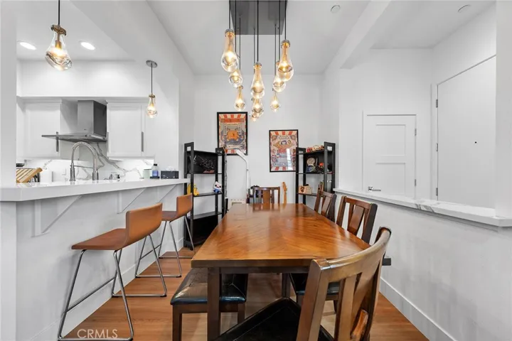 551 W Maple Ave, Orange, California 92868