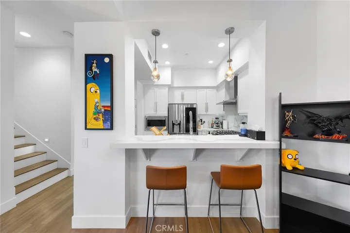 551 W Maple Ave, Orange, California 92868
