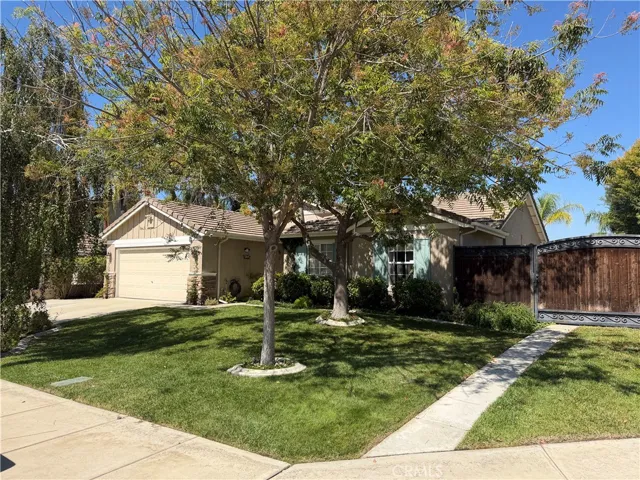 35979 Green Parrot, Wildomar, California 92595