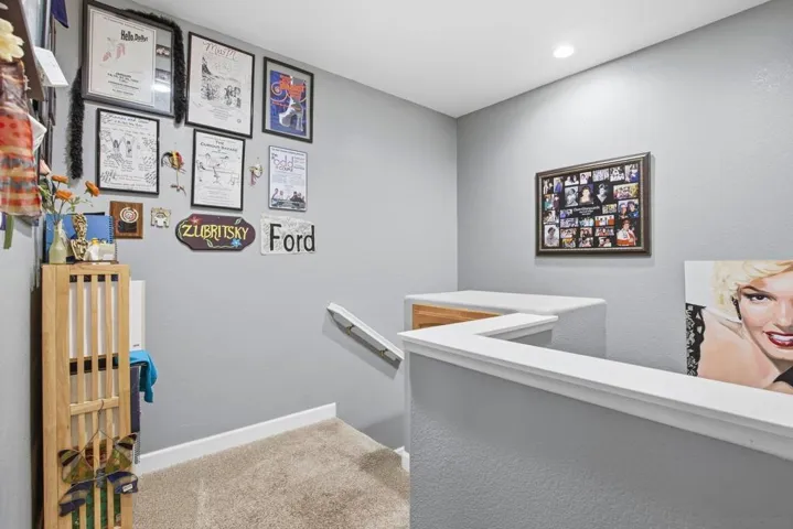 293 Reef Point Way Unit 5, Oceanside, California 92058