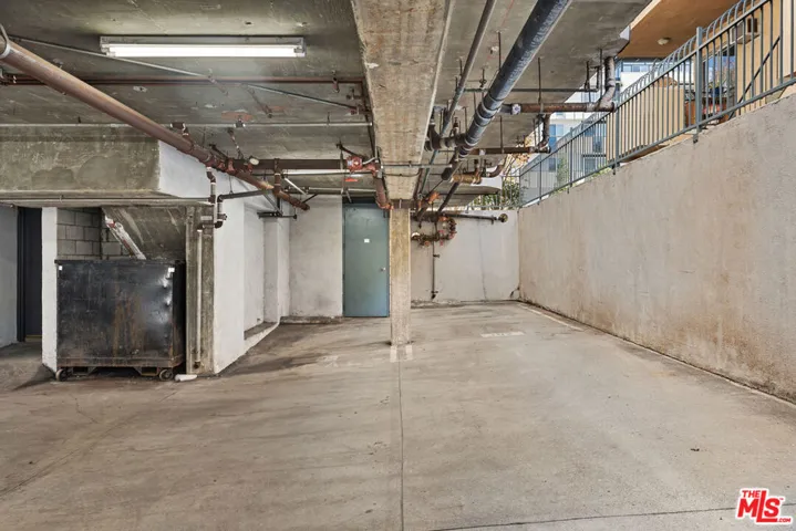 3603 Dunn Drive 102, Los Angeles, California 90034