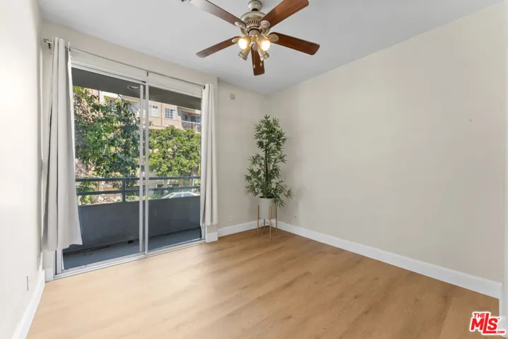 3603 Dunn Drive 102, Los Angeles, California 90034