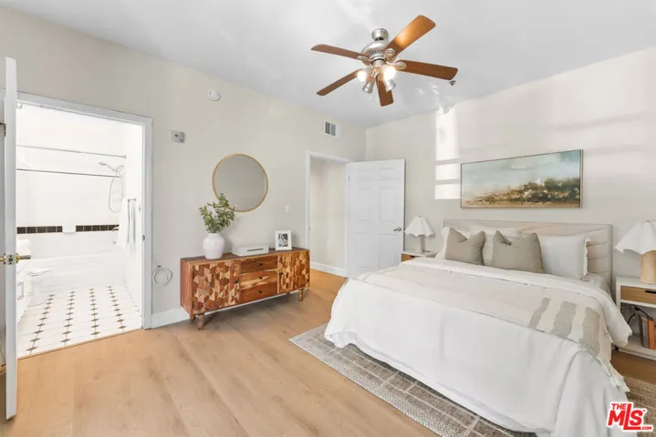 3603 Dunn Drive 102, Los Angeles, California 90034