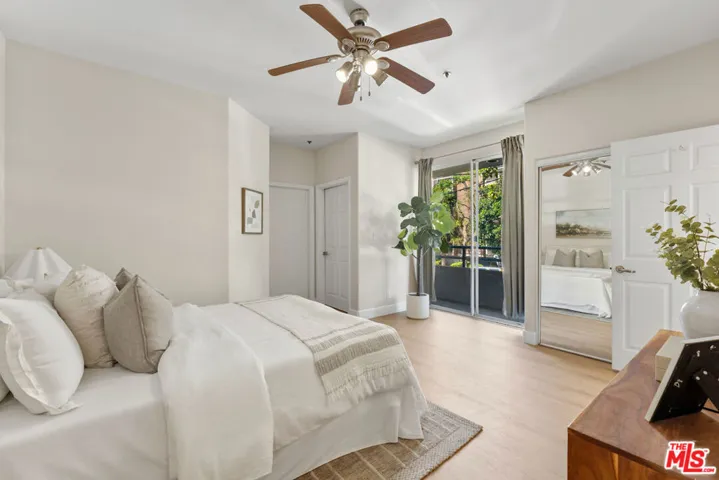 3603 Dunn Drive 102, Los Angeles, California 90034