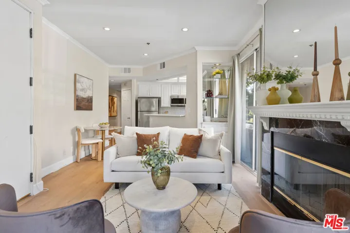 3603 Dunn Drive 102, Los Angeles, California 90034