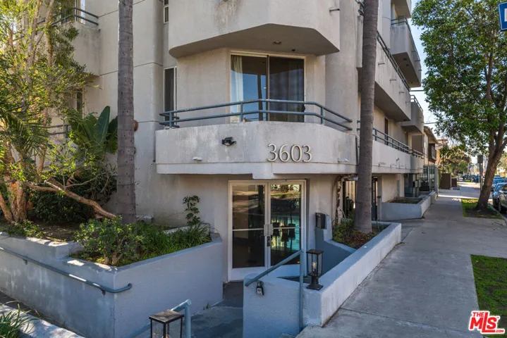 3603 Dunn Drive 102, Los Angeles, California 90034