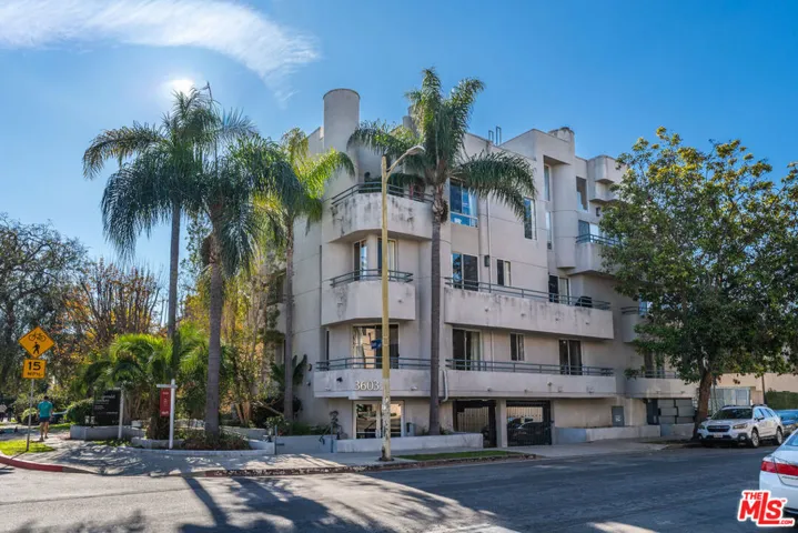3603 Dunn Drive 102, Los Angeles, California 90034