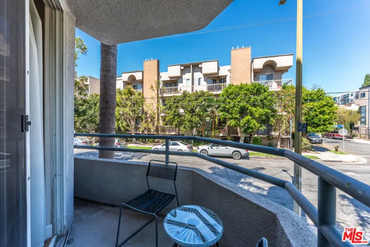 3603 Dunn Drive 102, Los Angeles, California 90034