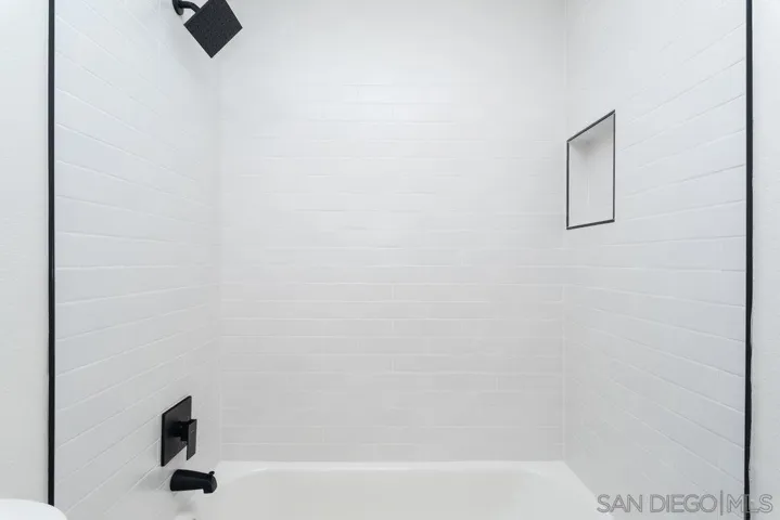 1642 C Ave, National City, California 91950