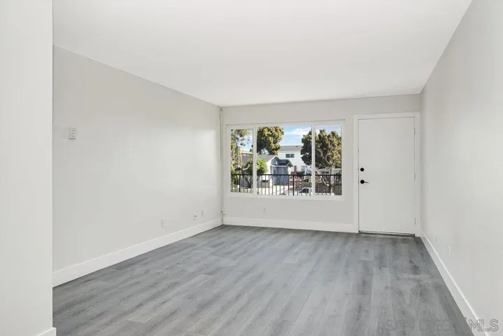 1642 C Ave, National City, California 91950