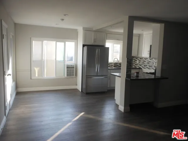 213 S Alexandria Avenue 10, Los Angeles, California 90004