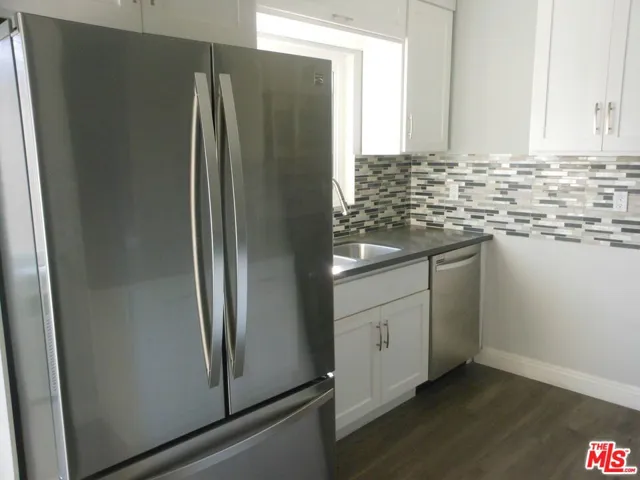 213 S Alexandria Avenue 10, Los Angeles, California 90004