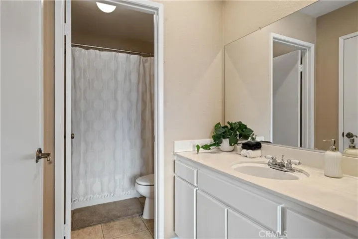 27612 Nugget, Canyon Country, California 91387