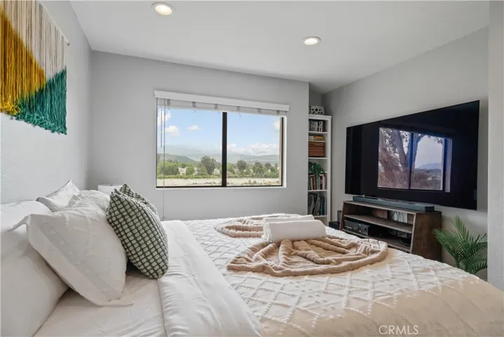 27612 Nugget, Canyon Country, California 91387