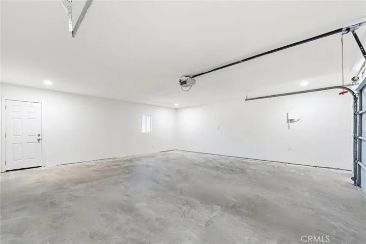 19512 Jurupa, Bloomington, California 92316