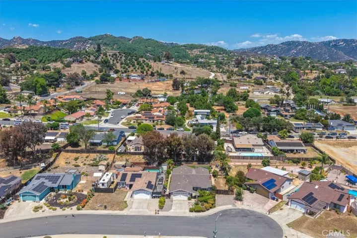 620 Meadow Grove Place, Escondido, California 92027